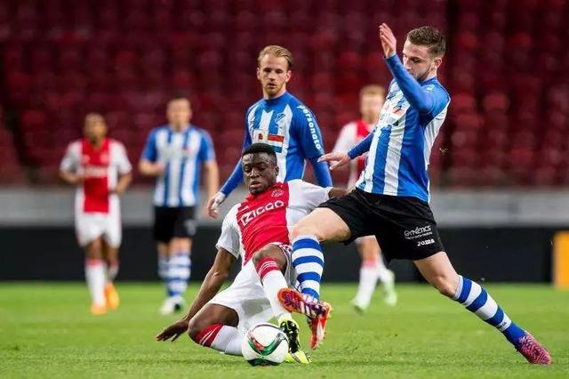 本周法国U 本周法国U